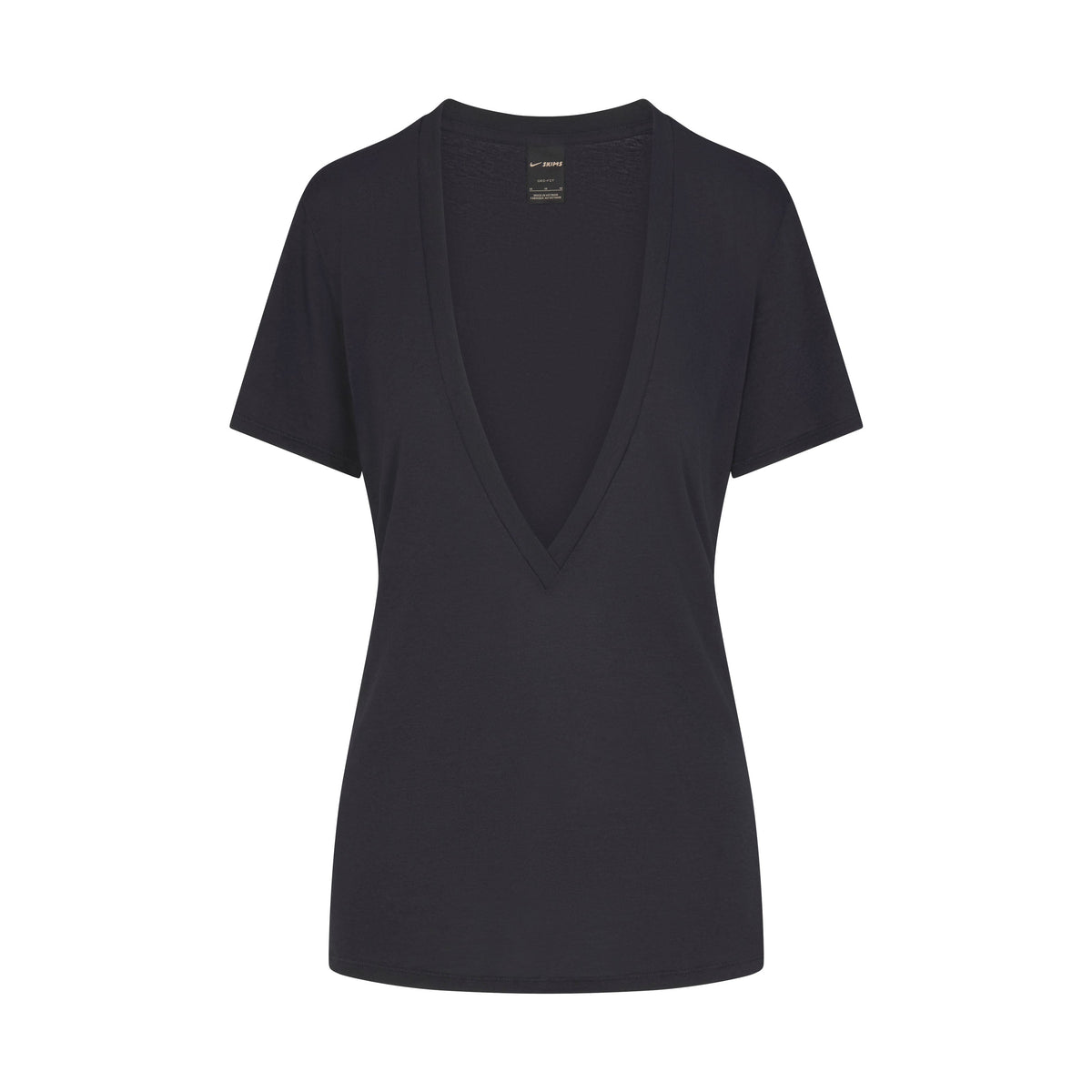 NikeSKIMS PERFORMANCE COTTON BLEND SHORT SLEEVE V-NECK TOP | OBSIDIAN & LAYS FLAT ON A WHITE BACKGROUND | FLT