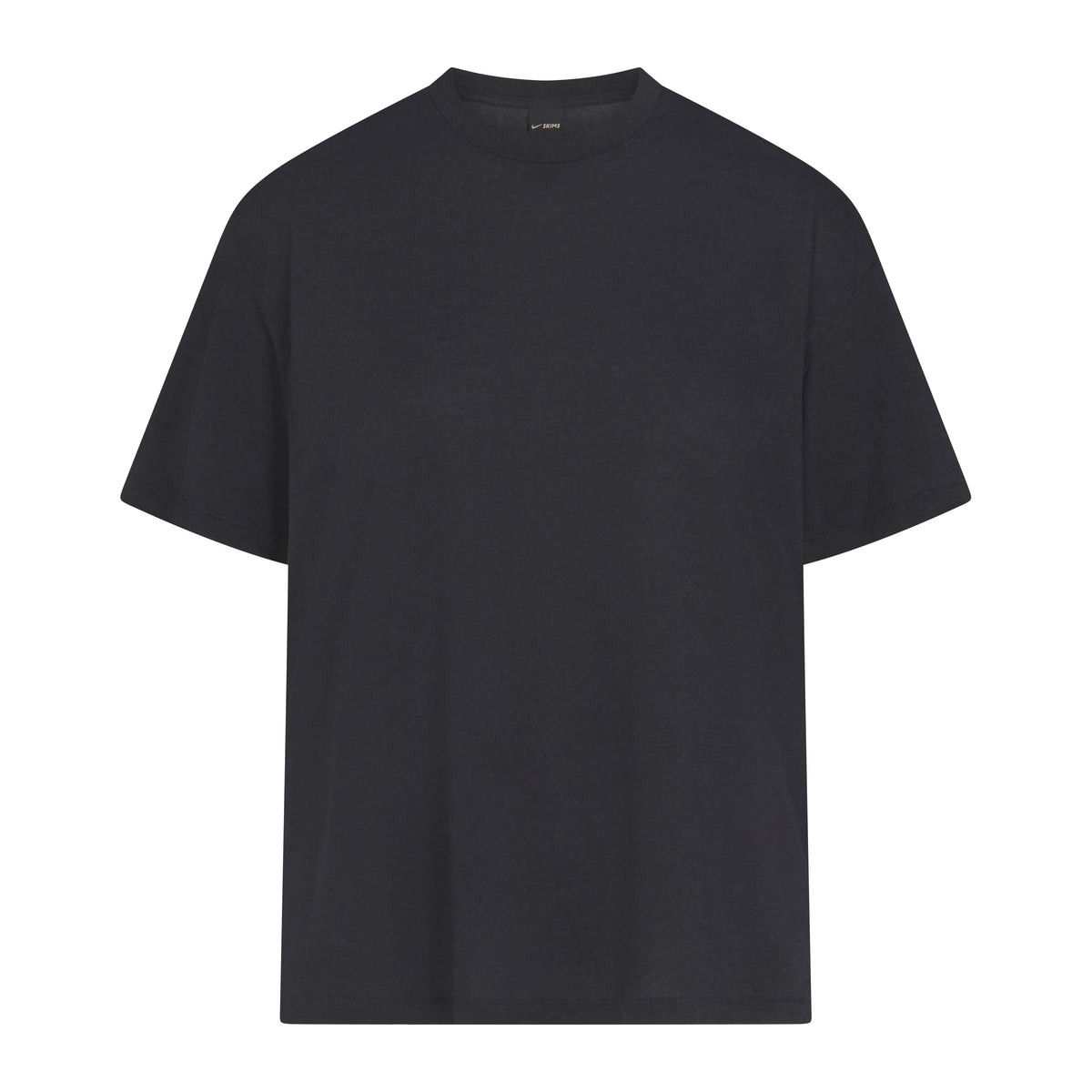 NikeSKIMS PERFORMANCE COTTON BLEND OVERSIZED SHORT SLEEVE TOP | OBSIDIAN & LAYS FLAT ON A WHITE BACKGROUND | FLT