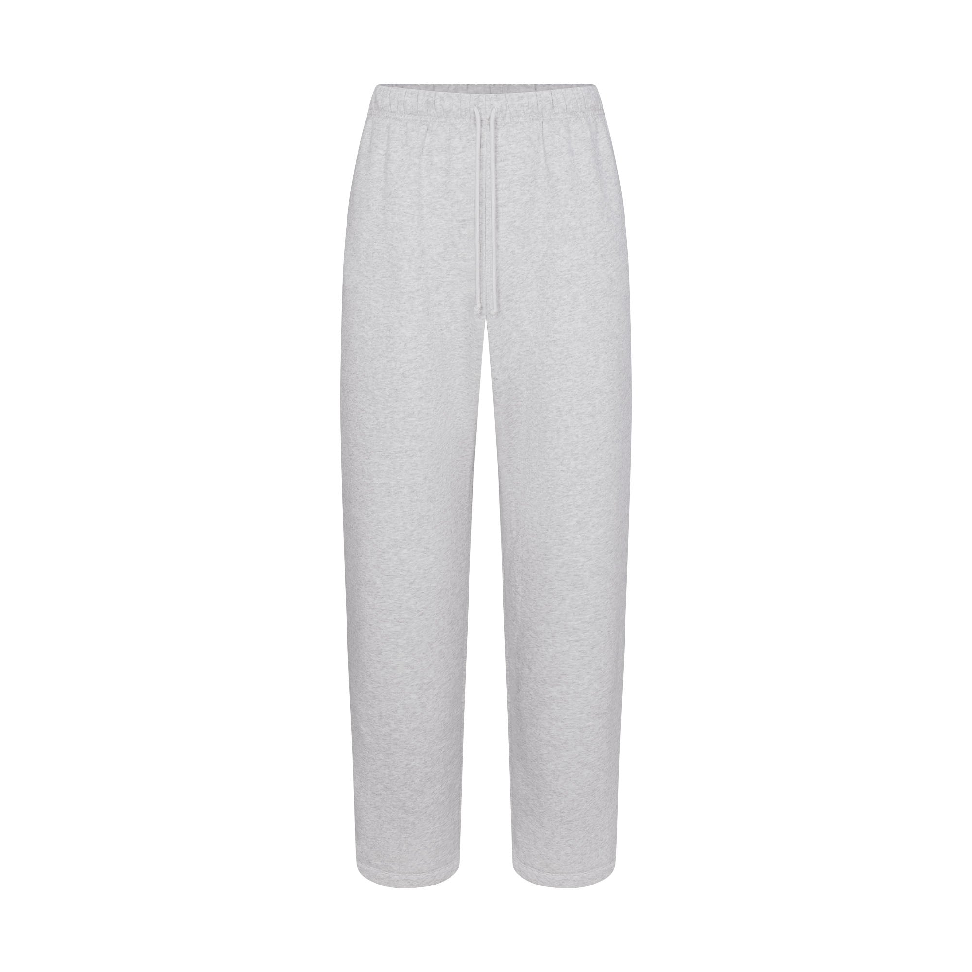 FLEECE LOUNGE MENS CLASSIC STRAIGHT LEG PANT | LIGHT HEATHER GREY (MENS BOXERS) FLAT ON A WHITE BACKGROUND | FLT