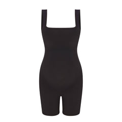 COTTON JERSEY MATERNITY ONESIE | SOOT FLAT ON A WHITE BACKGROUND | FLT
