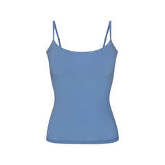 FITS EVERYBODY CAMI | ARCTIC FLAT ON A WHITE BACKGROUND | FLT