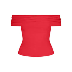 SMOOTH LAYERS SHORT SLEEVE TOP | CARMINE FLAT ON A WHITE BACKGROUND | FLT
