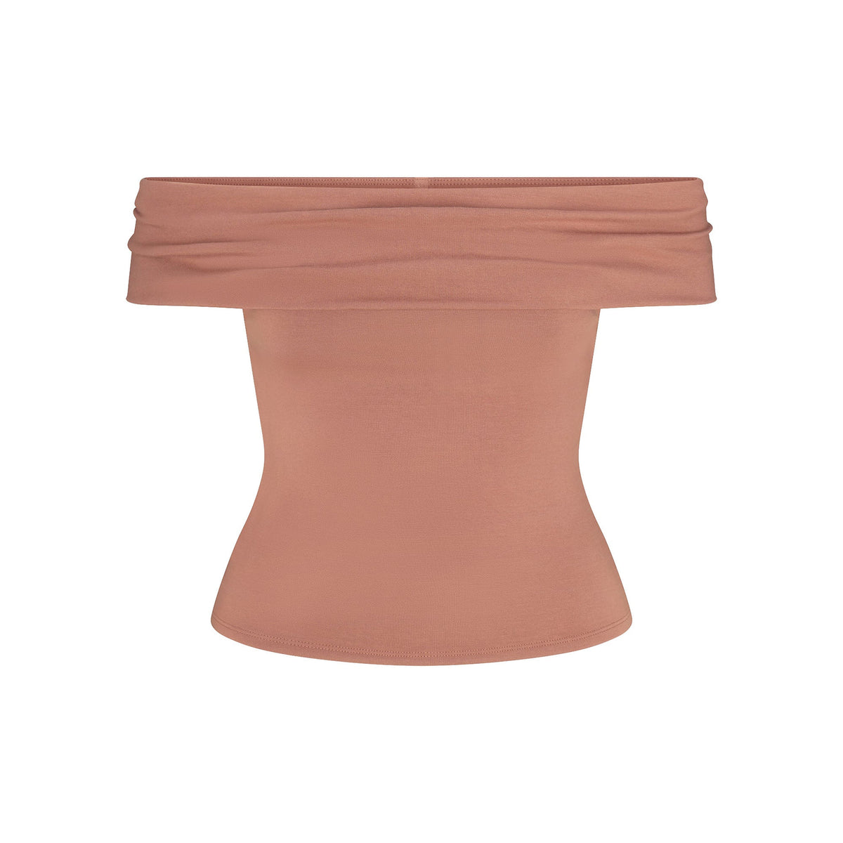 SMOOTH LAYERS SHORT SLEEVE TOP | NUTMEG FLAT ON A WHITE BACKGROUND | FLT