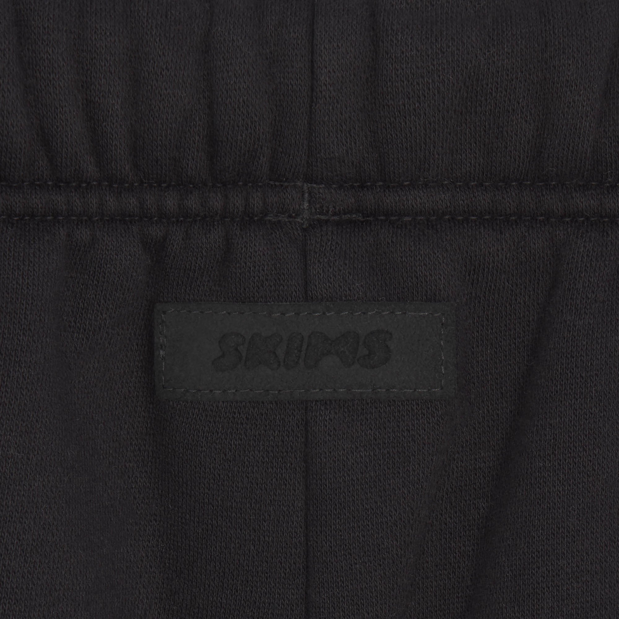 FLEECE LOUNGE MENS RELAXED SHORT | WASHED ONYX ADDITIONAL FABRIC DETAILS