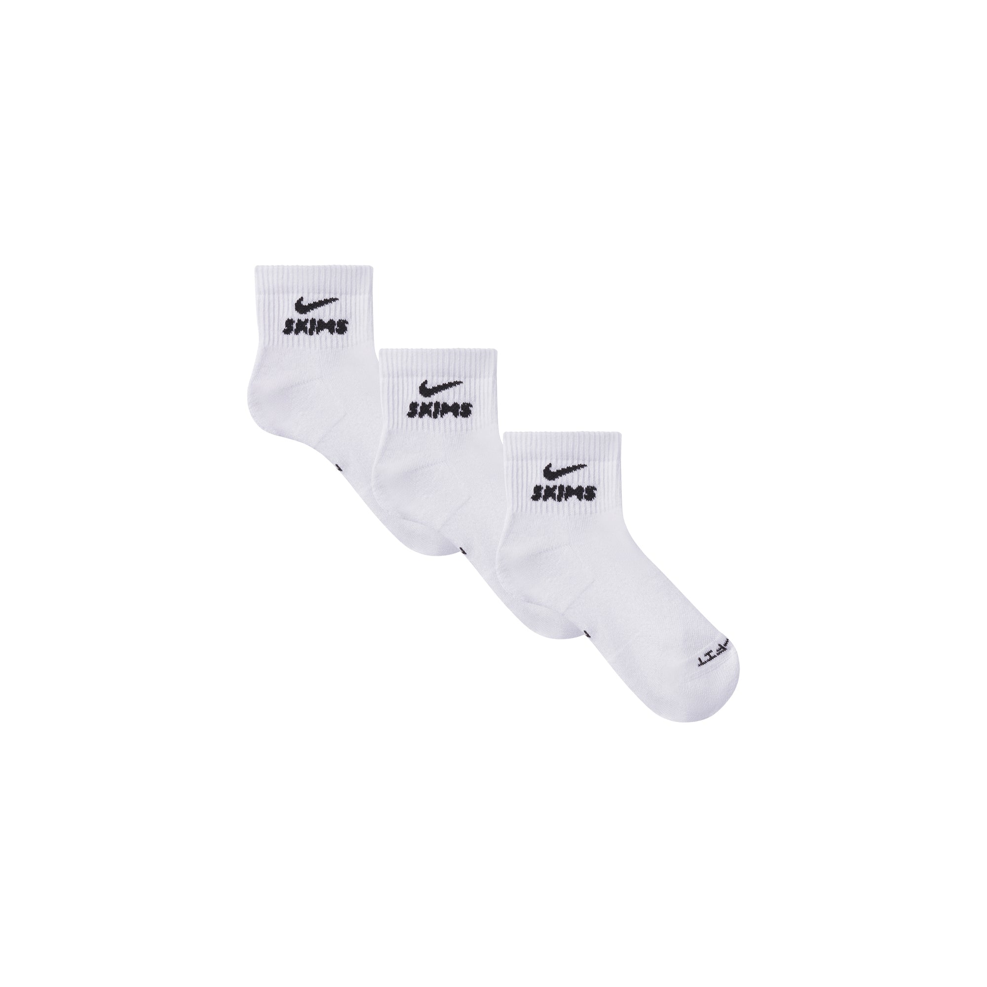 NikeSKIMS ACCESSORIES DRI-FIT QUARTER CREW SOCK 3-PACK | SNOW FLAT ON A WHITE BACKGROUND | FLT