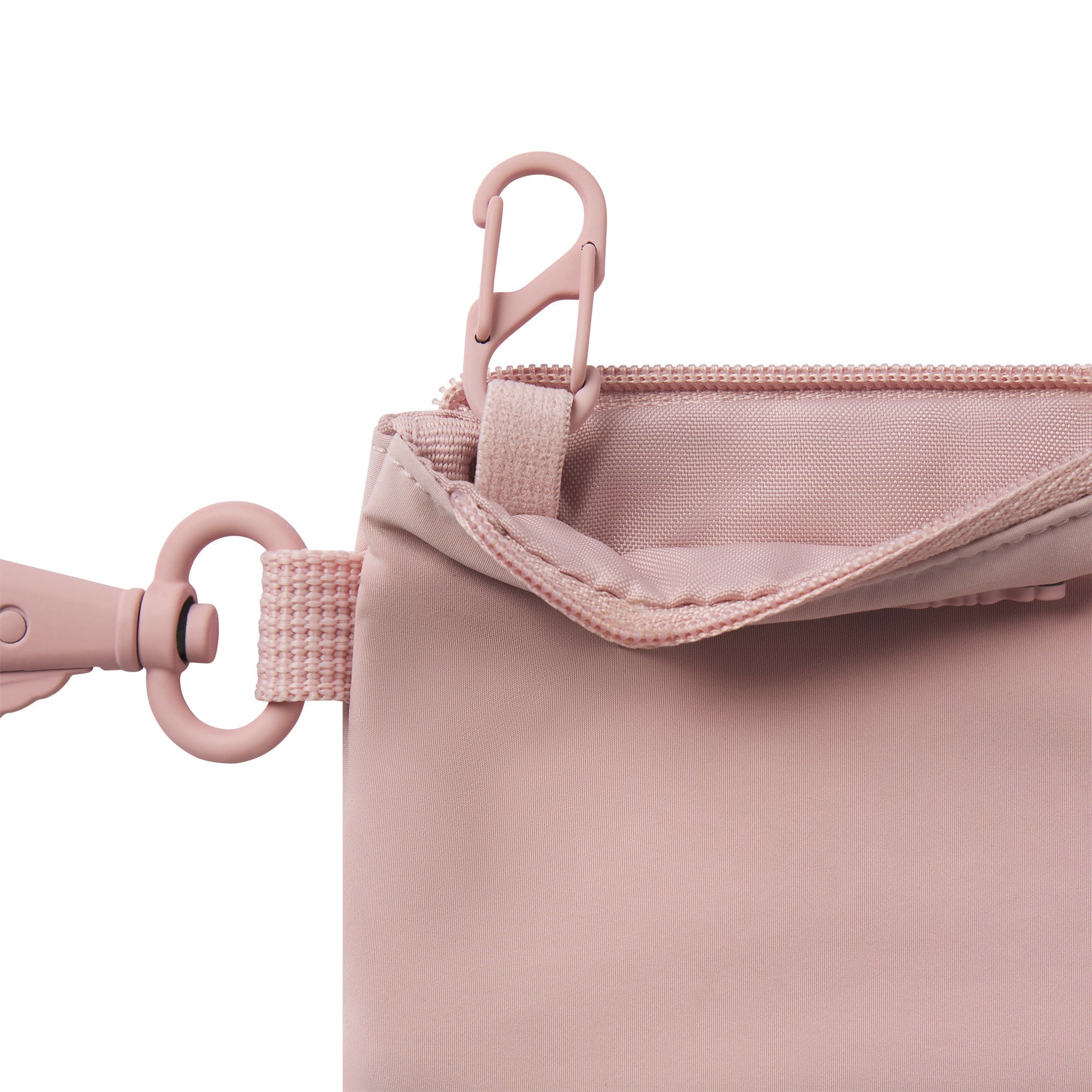 NikeSKIMS ACCESSORIES CLIPPABLE POUCH | HIMALAYAN FLAT ON A WHITE BACKGROUND