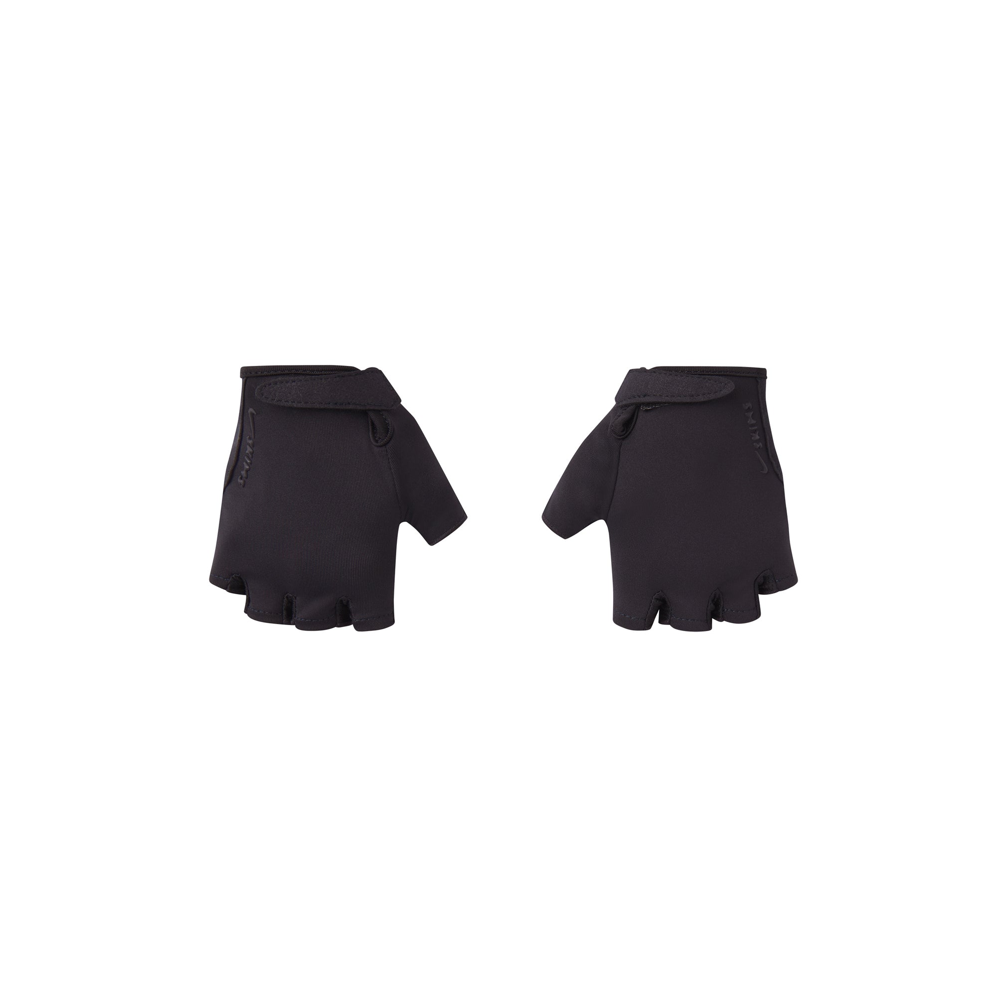 NikeSKIMS ACCESSORIES TRAINING GLOVES | OBSIDIAN & LAYS FLAT ON A WHITE BACKGROUND | FLT