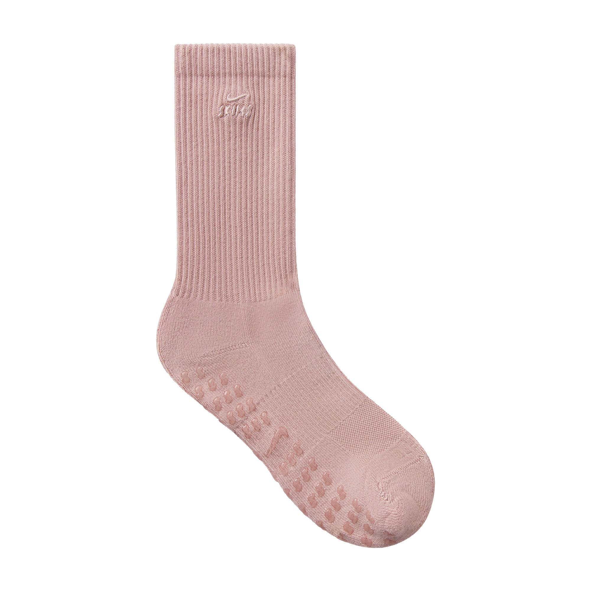 NikeSKIMS ACCESSORIES DRI-FIT PILATES GRIP CREW SOCK | HIMALAYAN FLAT ON A WHITE BACKGROUND