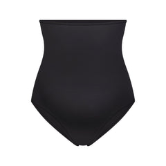 FITS EVERYBODY MATERNITY HIGH-WAISTED BRIEF | ONYX (BRIEFS, PANTIES) LAYS FLAT ON A WHITE BACKGROUND | FOCUS: 0.0, 1.0, 0.9