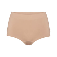 SOFT SMOOTHING SEAMLESS BOY SHORT | CLAY (BOY SHORTS, PANTIES) LAYS FLAT ON A WHITE BACKGROUND | FLT