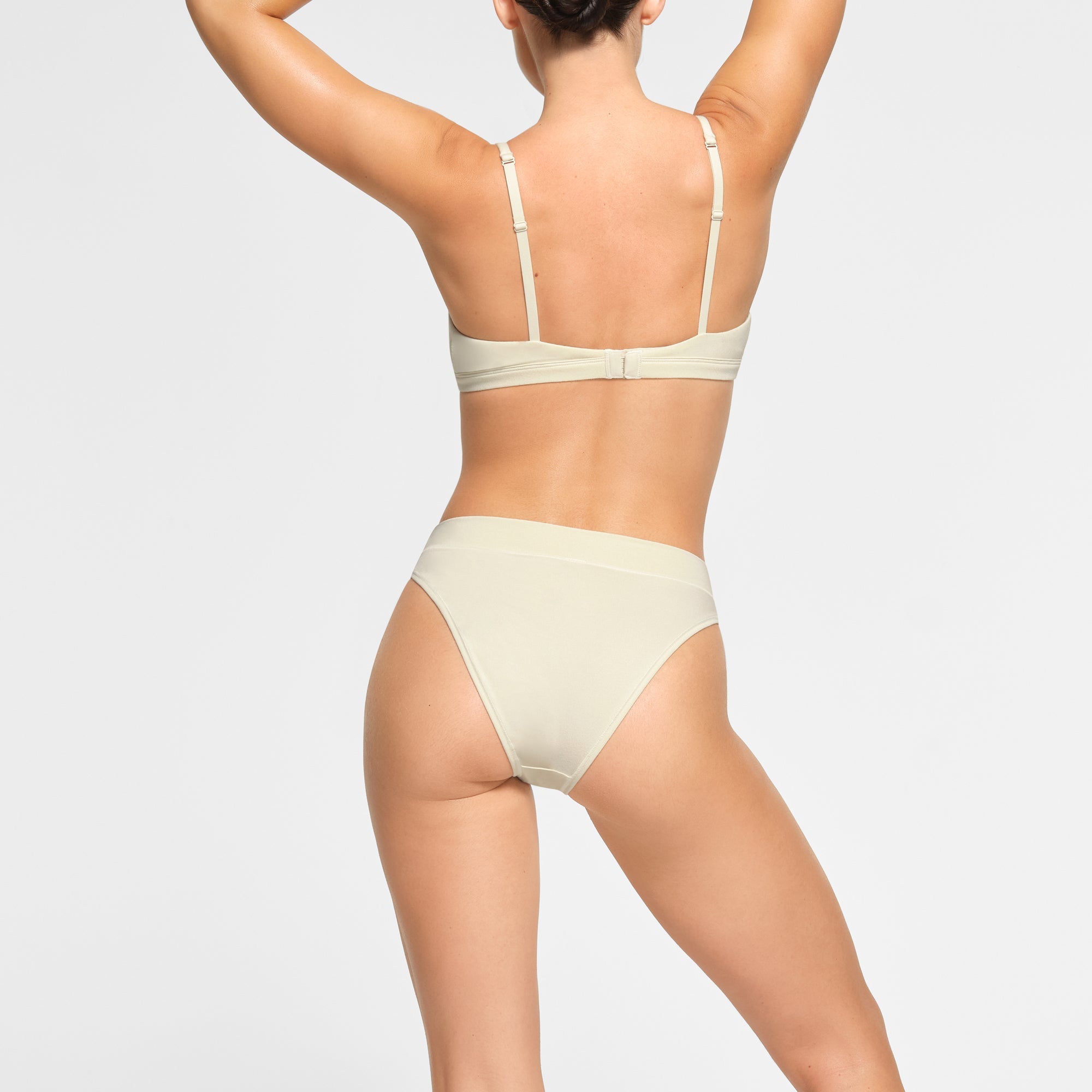 COTTON JERSEY BOY SHORT WORN BY A MODEL IN BACK VIEW
