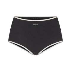 COTTON RIB BOY SHORT | SOOT CONTRAST FLAT ON A WHITE BACKGROUND | FLT