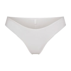 RAW EDGE COTTON MICRO HIPSTER | SNOW FLAT ON A WHITE BACKGROUND | FLT