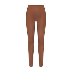 NikeSKIMS SATIN SHINE BONDED WAIST LEGGING 29 INCH | NSKM Carob FLAT ON A WHITE BACKGROUND | FLT