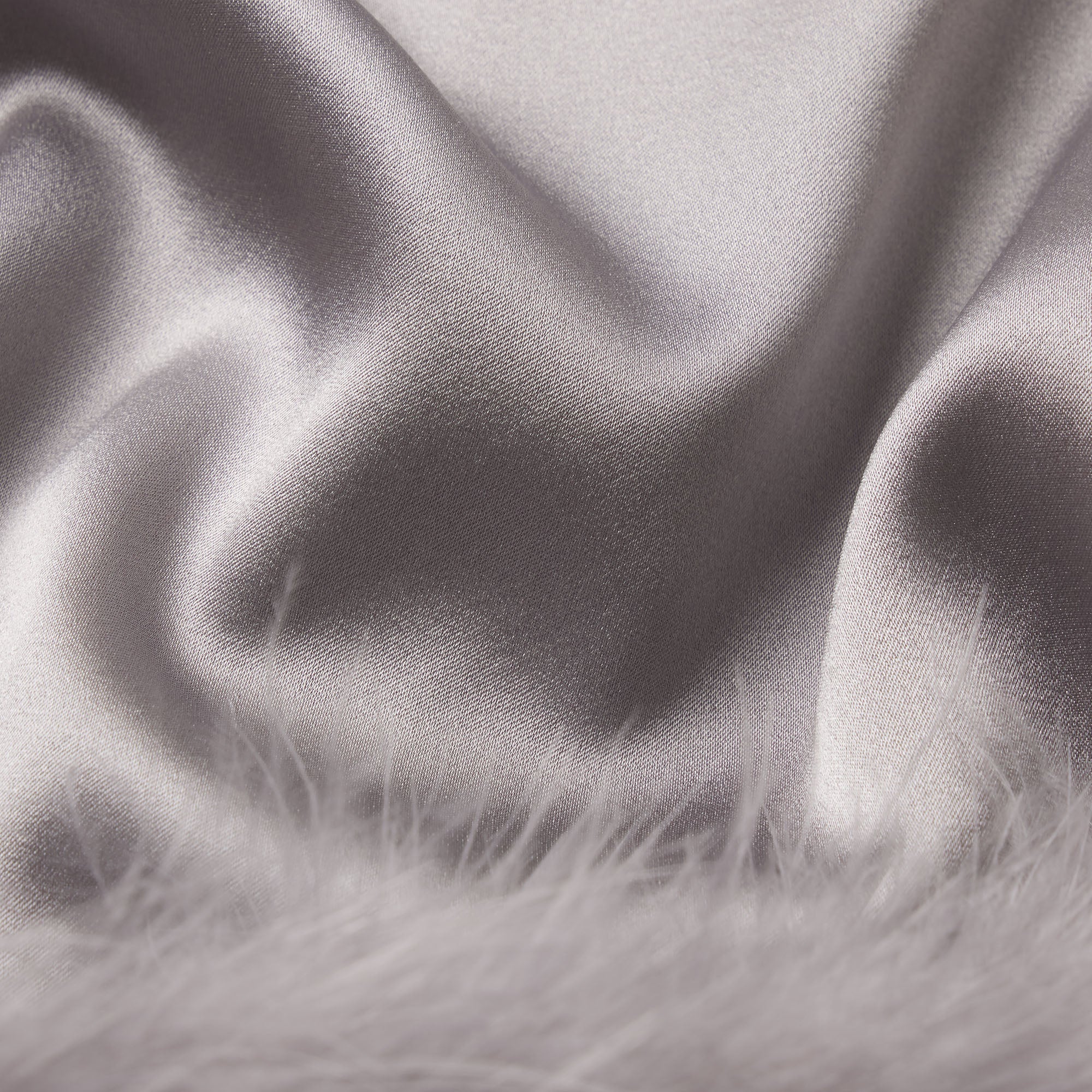 SILK FEATHER TRIM GLOVES | MIRROR ADDITIONAL FABRIC DETAILS