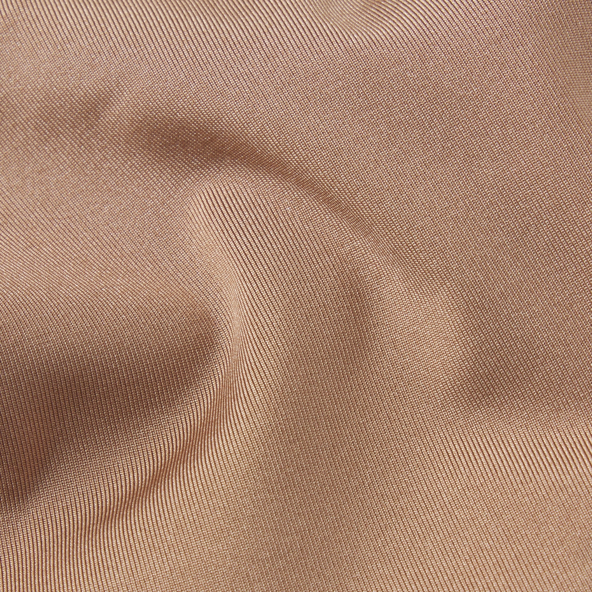 SKIMS ULTIMATE TEARDROP T-SHIRT BRA | SIENNA ADDITIONAL FABRIC DETAILS