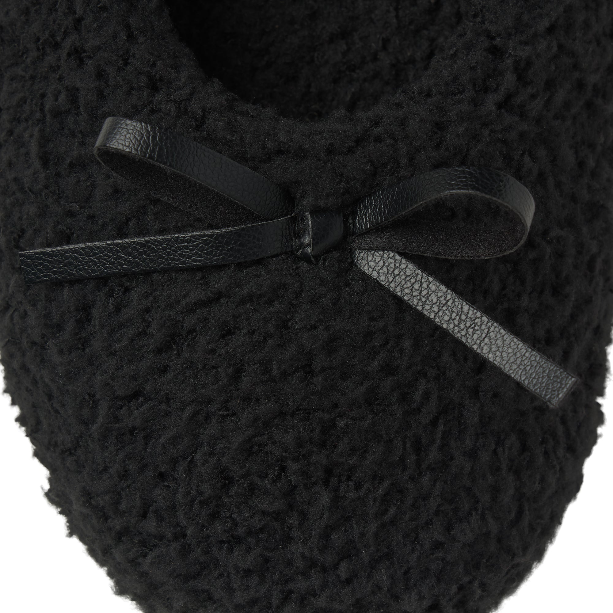 COZY BALLET SLIPPER | ONYX FLAT ON A WHITE BACKGROUND | FLT