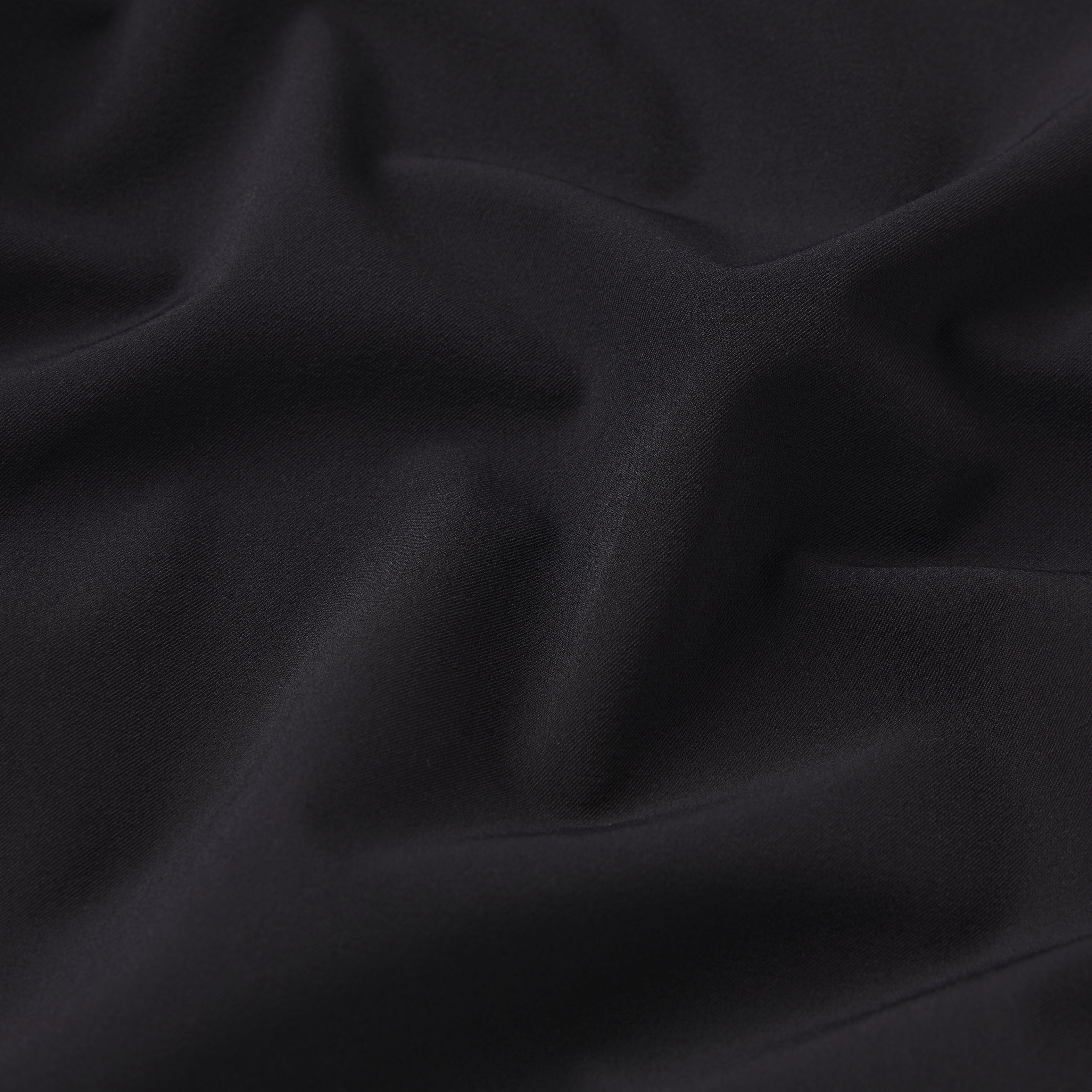 NikeSKIMS STRETCH NYLON OVERSIZED JACKET | OBSIDIAN ADDITIONAL FABRIC DETAILS
