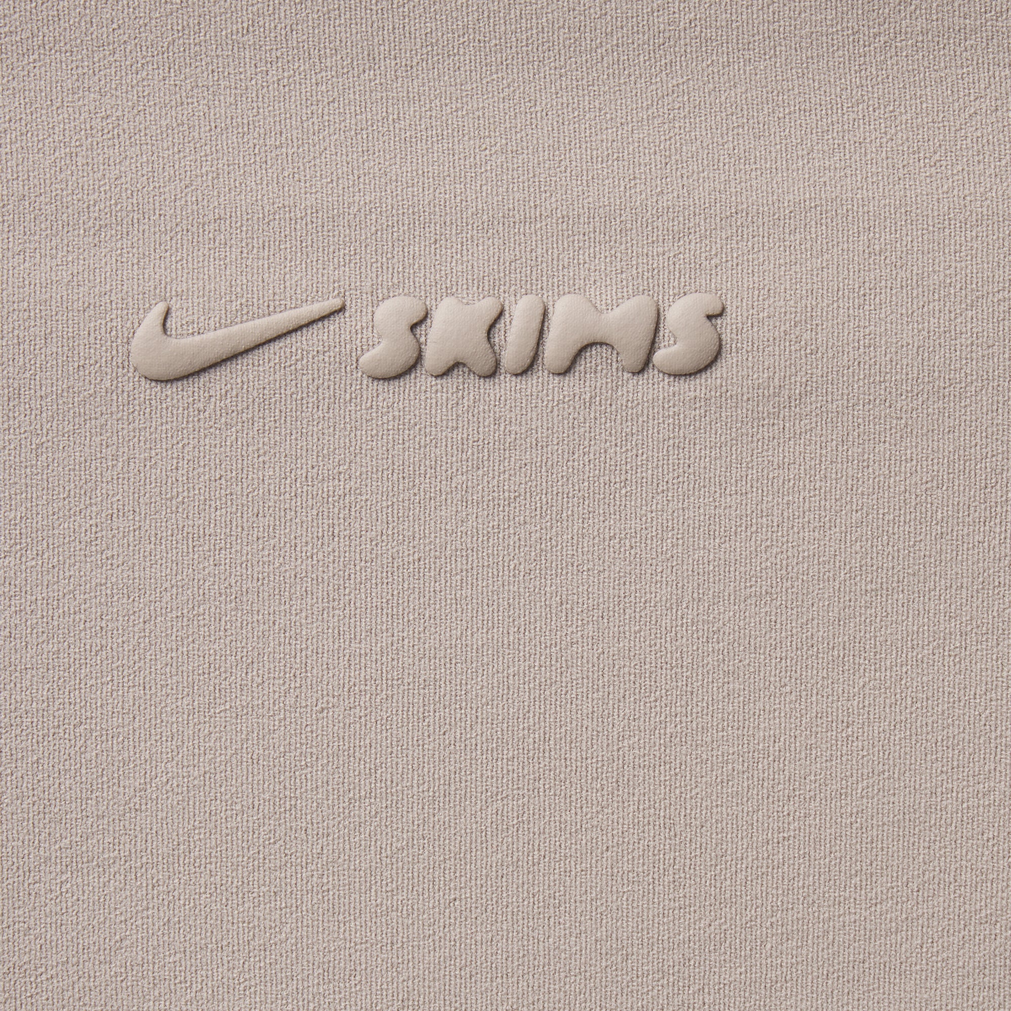 NikeSKIMS STUDIO STRETCH 3" SHORT | LINEN
