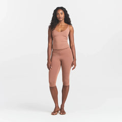 SMOOTH LAYERS SCOOP NECK CAMI | NUTMEG ON A MODEL FRONT VIEW @ | FOCUS: 0.0, 1.0, 0.9