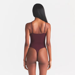 FITS EVERYBODY CAMI BODYSUIT | CURRANT ON A MODEL | FOCUS: 0.0, 1.0, 0.9