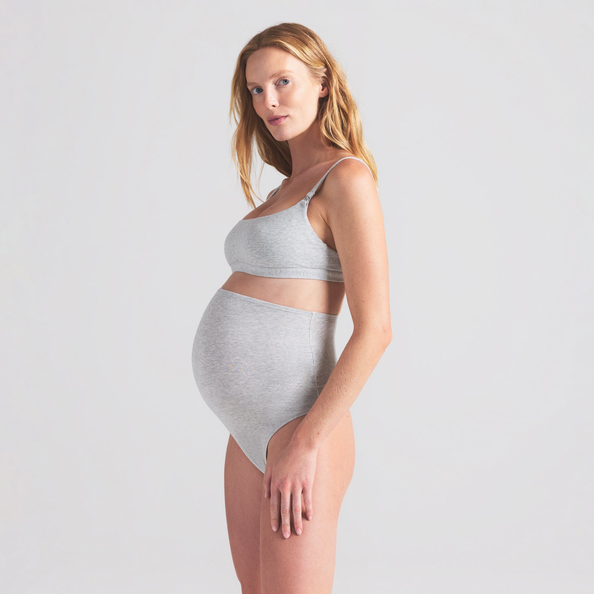 COTTON JERSEY MATERNITY NURSING SCOOP BRALETTE | LIGHT HEATHER GREY ON A MODEL SIDE VIEW | FOCUS: 0.0, 1.0, 0.9