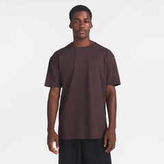 HEAVYWEIGHT COTTON MENS RELAXED T-SHIRT | RAISIN ON A MODEL FRONT VIEW @ | FOCUS: 0.0, 1.0, 0.9