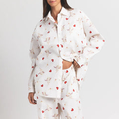 COTTON POPLIN OVERSIZED SLEEP SET | MARBLE CHERUB PRINT ON A MODEL FRONT VIEW @ | FOCUS: 0.0, 1.0, 0.9