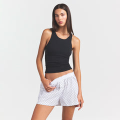 COTTON POPLIN BOXER SLEEP SET | ONYX DOT ON A MODEL SIDE VIEW @ | FOCUS: 0.0, 1.0, 0.9