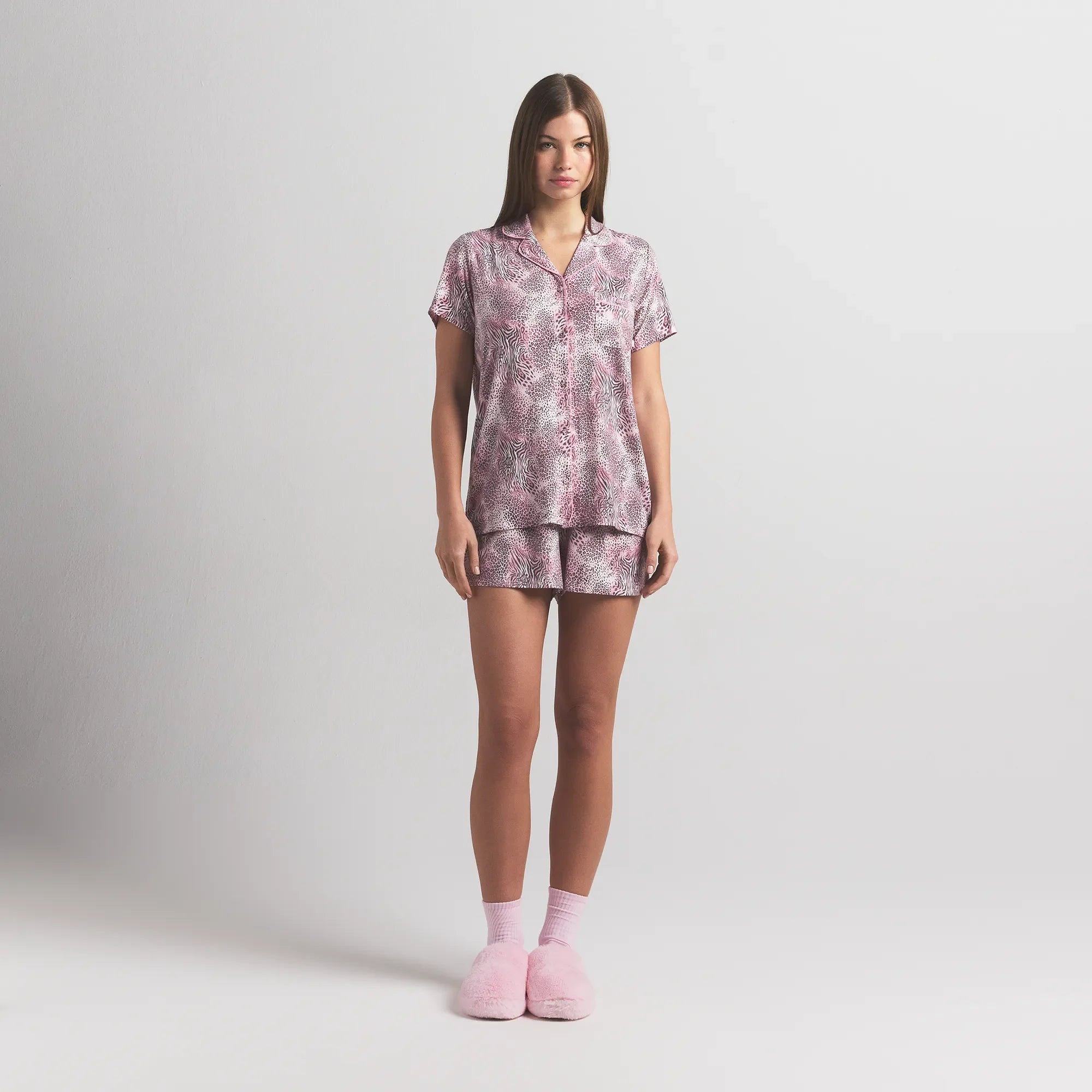SKIMS SLEEP SHORT SLEEVE BUTTON UP SET | BLOOM MINI MULTI ANIMAL ON A MODEL FRONT VIEW @ | FOCUS: 0.0, 1.0, 0.9