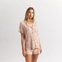 SOFT LOUNGE SHORT SLEEP SET | MICA MINI HEART HALFDROP ON A MODEL FRONT VIEW @ | FOCUS: 0.0, 1.0, 0.9