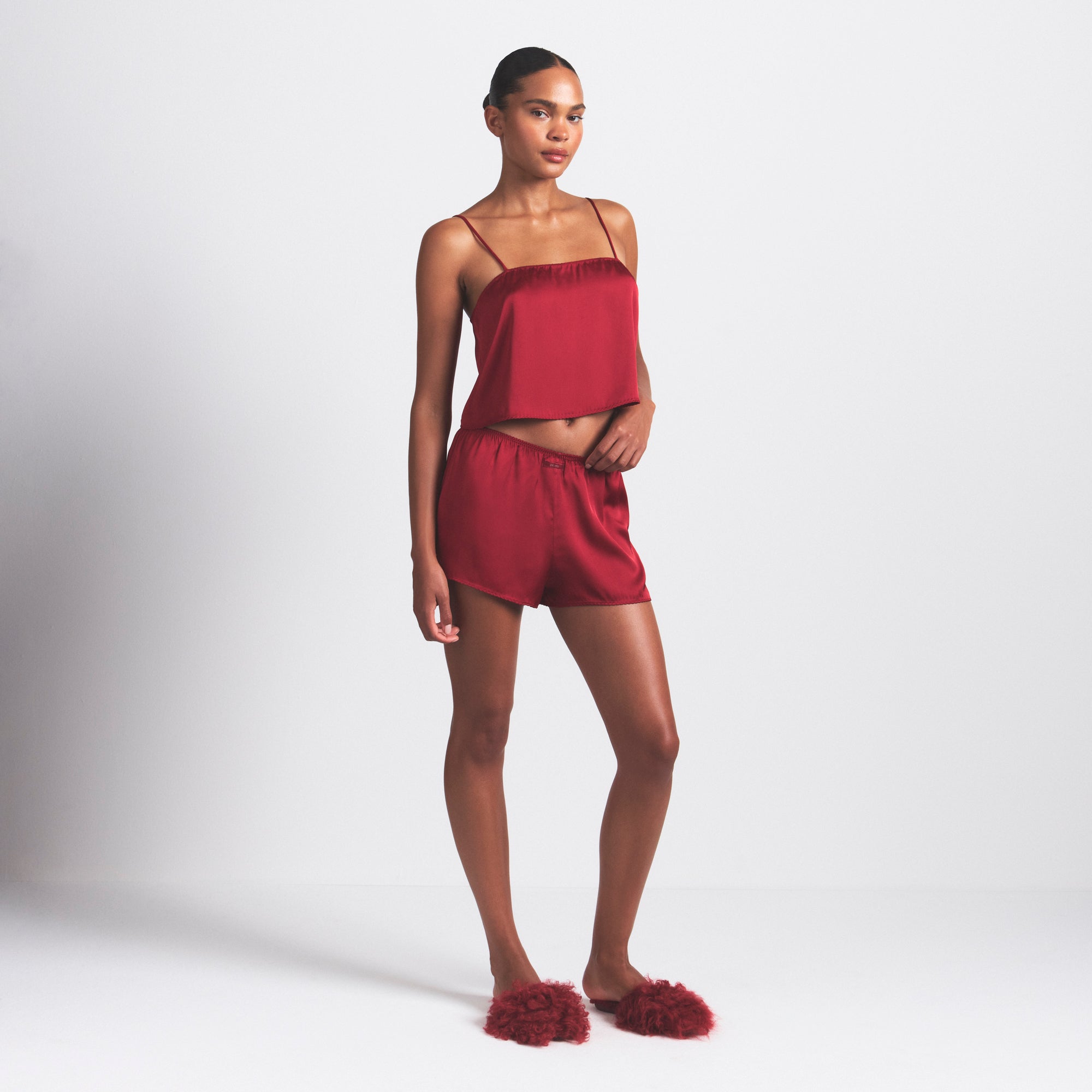 WOVEN SHINE CAMI AND SHORT SLEEP SET | BRICK ON A MODEL SIDE VIEW @ | FOCUS: 0.0, 1.0, 0.9