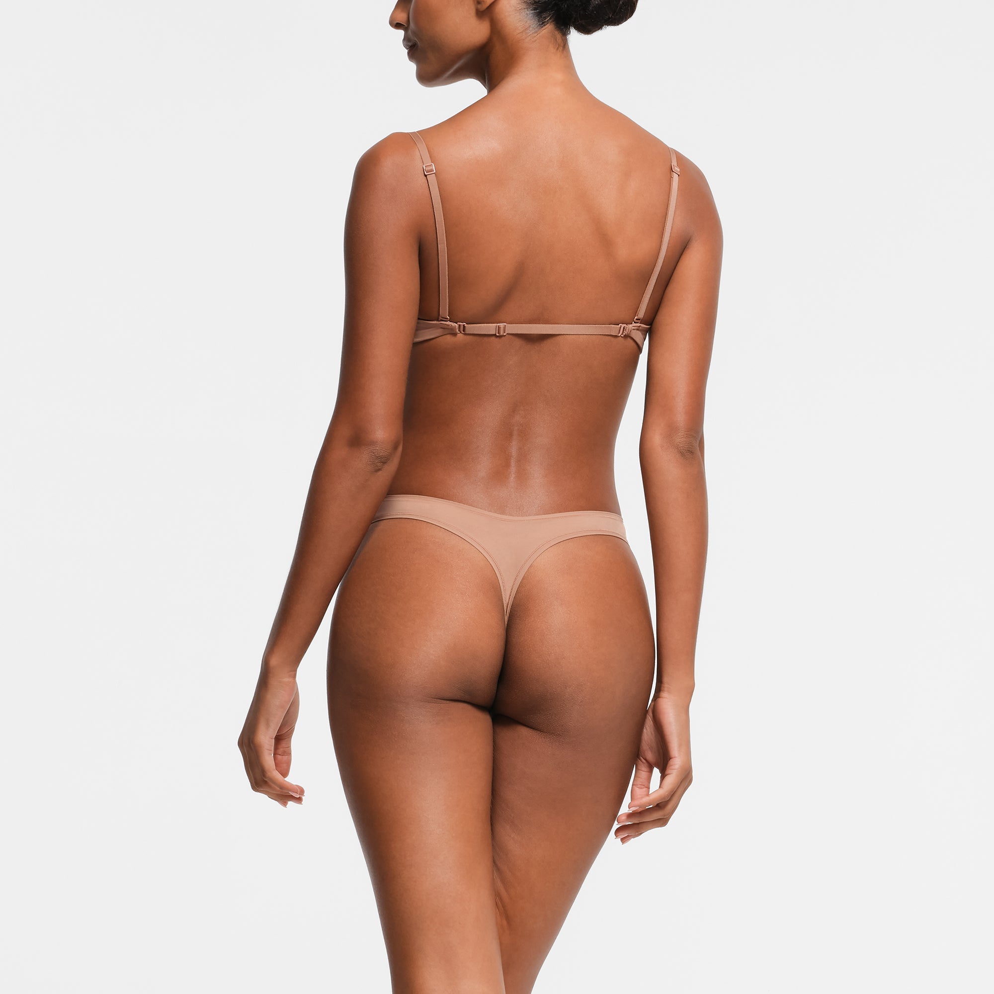 MULTI-WAY BRA  | SIENNA ON A MODEL BACK VIEW