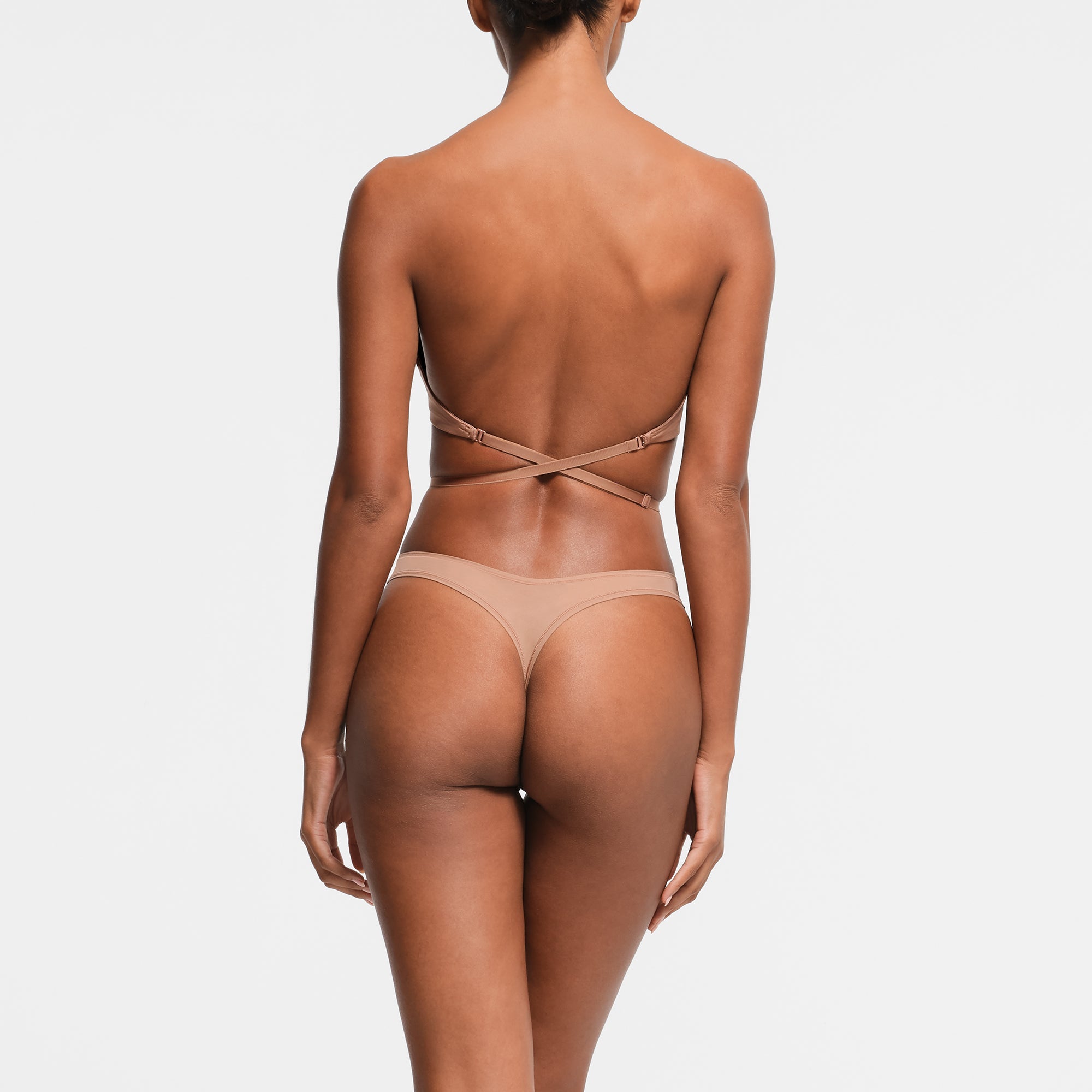 MULTI-WAY BRA | SIENNA ON A MODEL BACK VIEW
