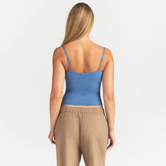 FITS EVERYBODY CAMI | ARCTIC ON A MODEL SIDE VIEW @ | FOCUS: 0.0, 1.0, 0.9