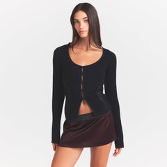 LACE KNIT LONG SLEEVE CARDIGAN | OBSIDIAN ON A MODEL SIDE VIEW @ | FOCUS: 0.0, 1.0, 0.9