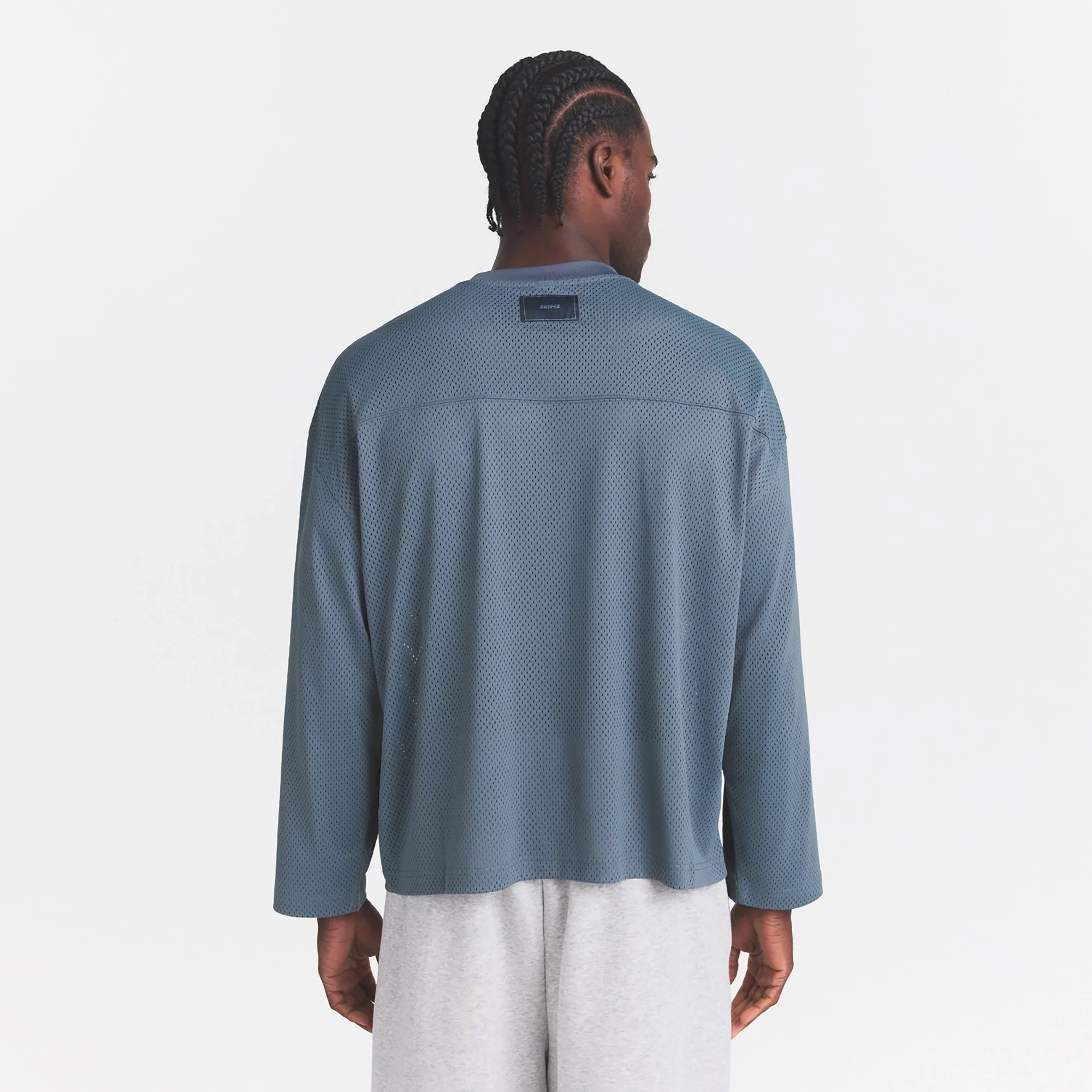MESH APPAREL MENS LONG SLEEVE JERSEY | ZIRCON ON A MODEL SIDE VIEW @ | FOCUS: 0.0, 1.0, 0.9