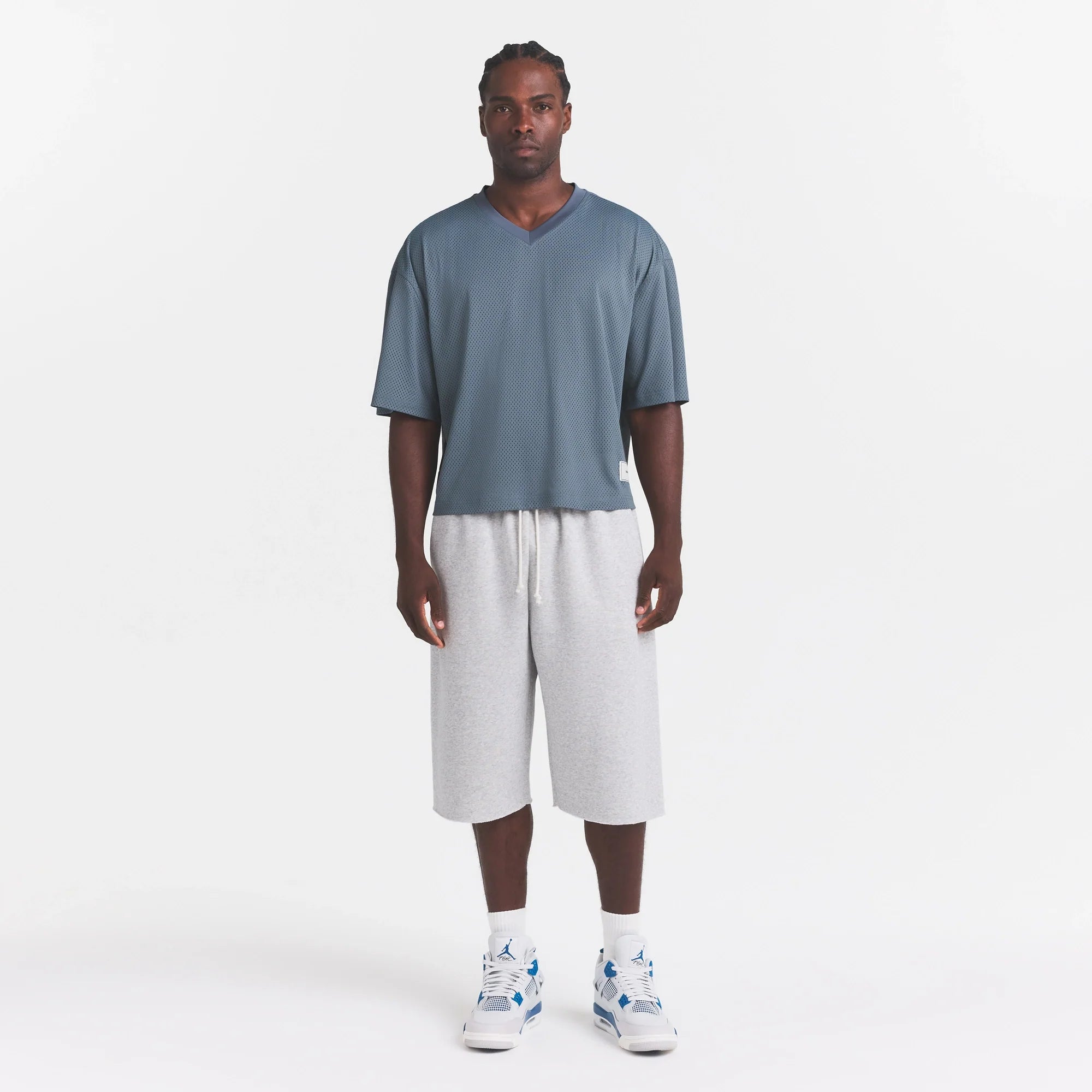 MESH APPAREL MENS CROPPED JERSEY | ZIRCON ON A MODEL FRONT VIEW @ | FOCUS: 0.0, 1.0, 0.9