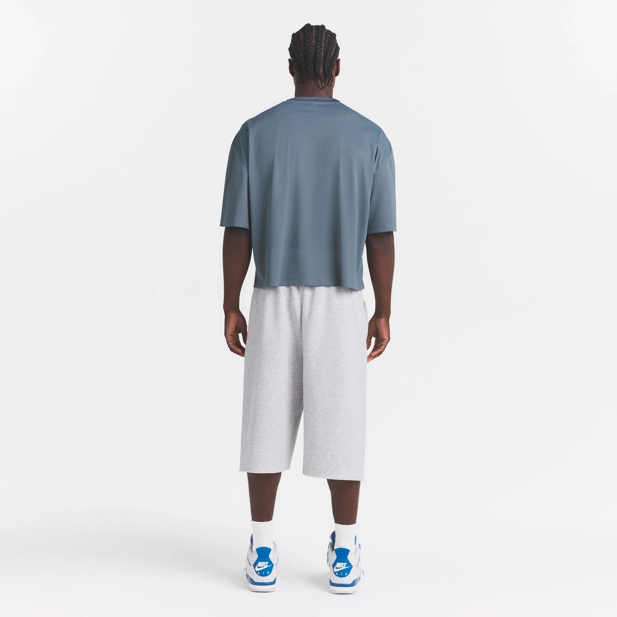 MESH APPAREL MENS CROPPED JERSEY | ZIRCON ON A MODEL FRONT VIEW @ | FOCUS: 0.0, 1.0, 0.9