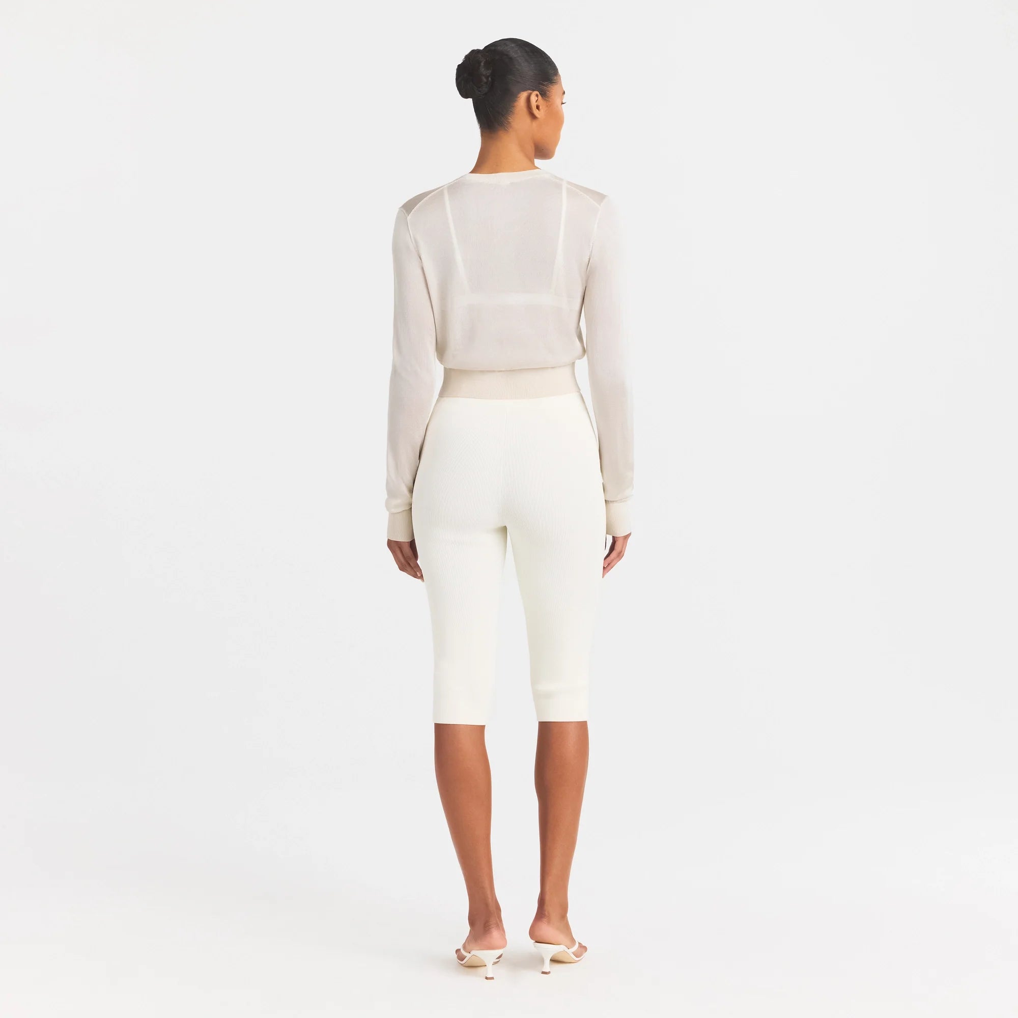 SLINKY KNIT CARDIGAN | BUFF ON A MODEL FRONT VIEW @ | FOCUS: 0.0, 1.0, 0.9