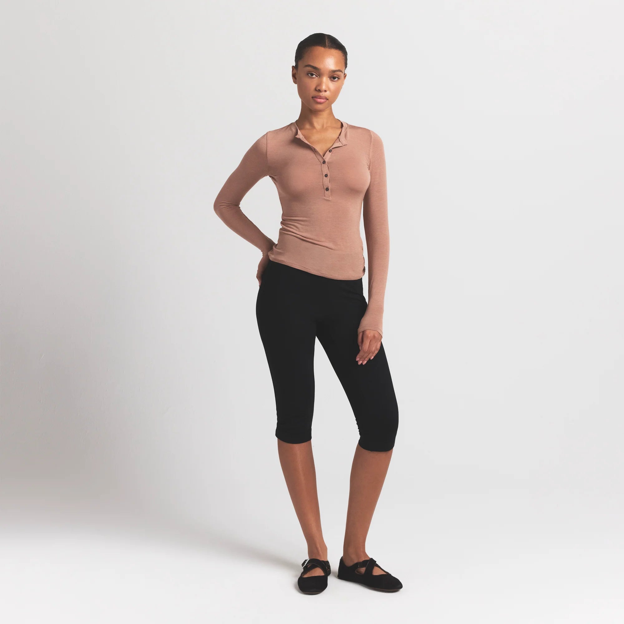 SHEER MODAL CREW NECK HENLEY | SIENNA ON A MODEL FRONT VIEW S | FOCUS: 0.0, 1.0, 0.9