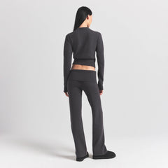 SWEATER KNITS LONG SLEEVE FITTED CREW NECK | ASH ON A MODEL SIDE VIEW @ | FOCUS: 0.0, 1.0, 0.9