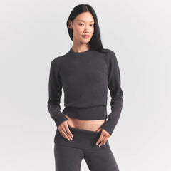 SWEATER KNITS LONG SLEEVE FITTED CREW NECK | ASH ON A MODEL SIDE VIEW @ | FOCUS: 0.0, 1.0, 0.9