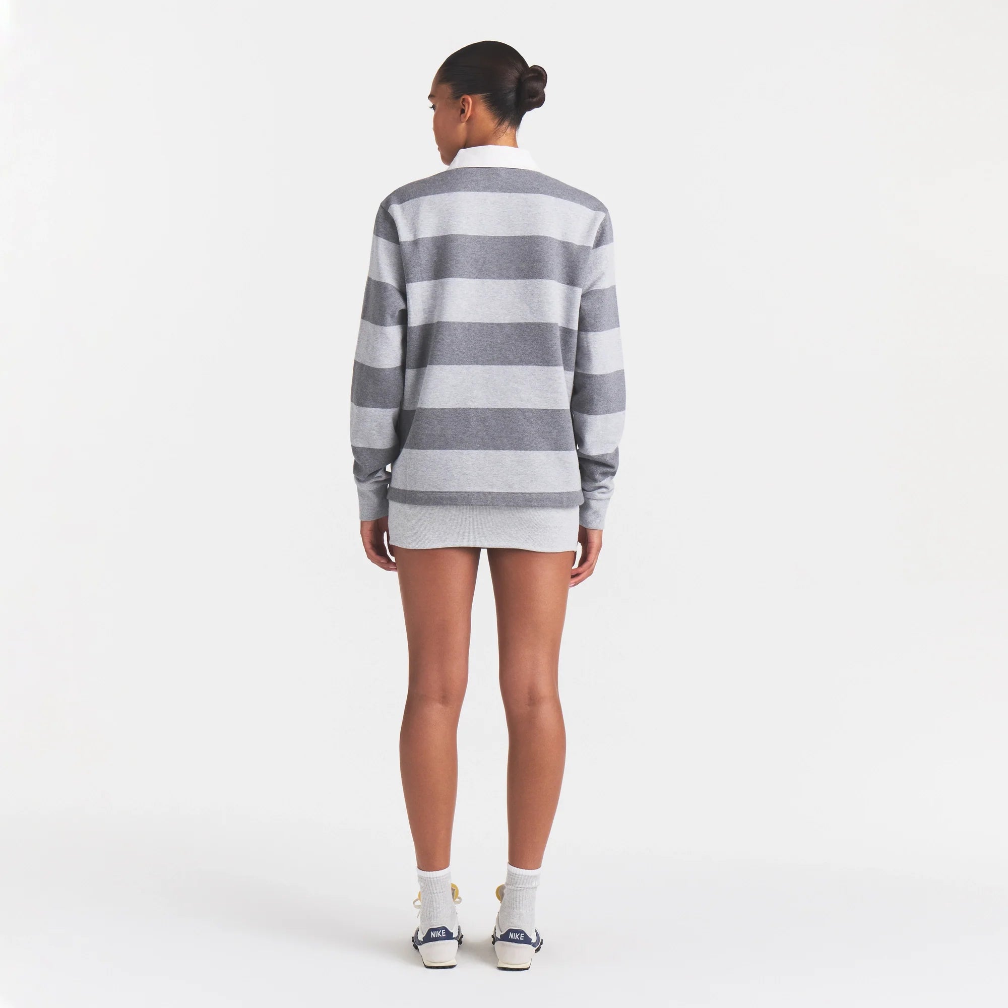 BOYFRIEND FLEECE OVERSIZED POLO | GREY HEATHER MULTI ON A MODEL | FOCUS: 0.0, 1.0, 0.9