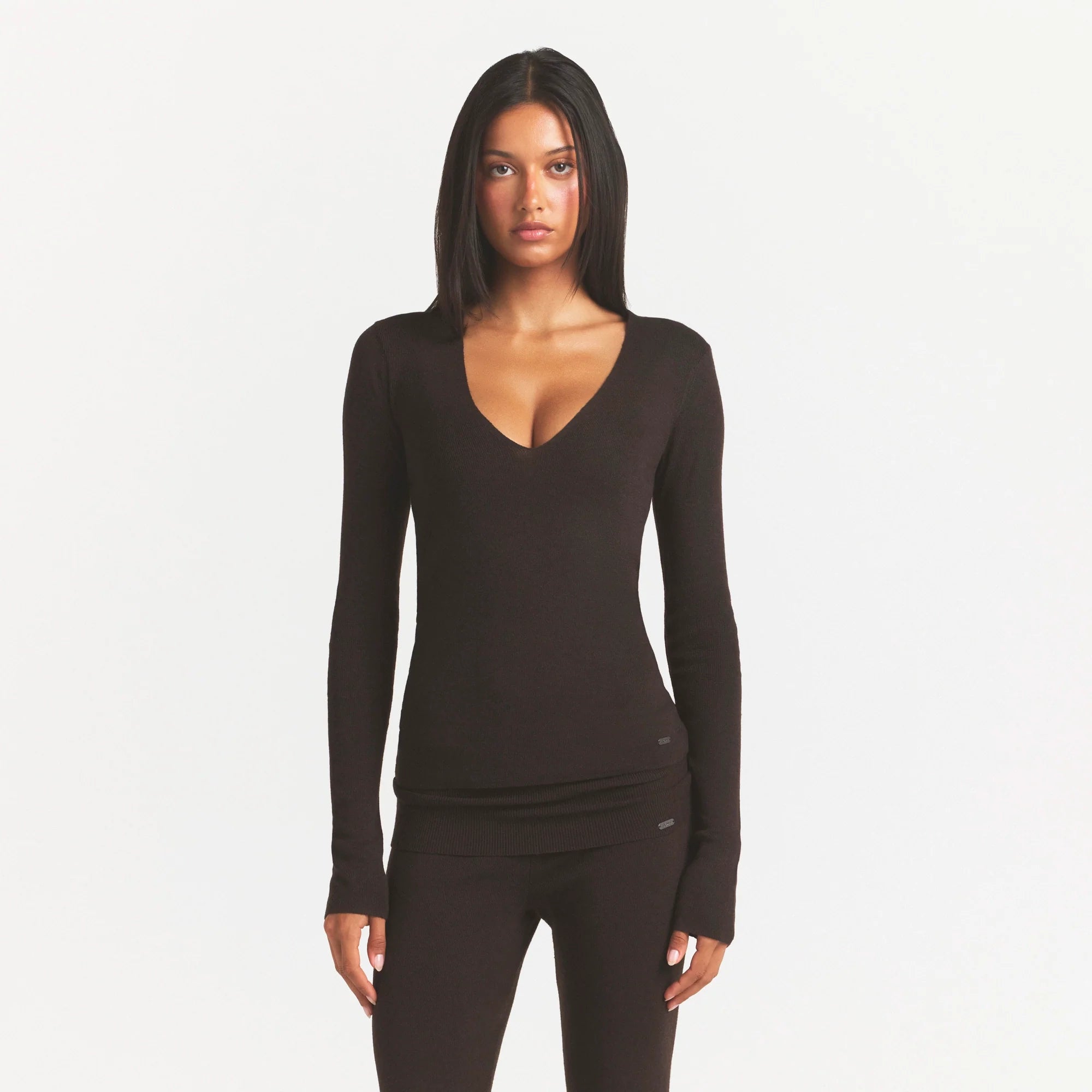 ESSENTIAL SWEATERS LONG SLEEVE V NECK | ESPRESSO & LAYS FLAT ON A WHITE BACKGROUND | FLT @ | FOCUS: 0.0, 1.0, 0.9