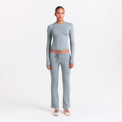 NikeSKIMS AIRY LONG SLEEVE CREW NECK TOP | WASHED PACIFIC ON A MODEL FRONT VIEW @ | FOCUS: 0.0, 1.0, 0.9