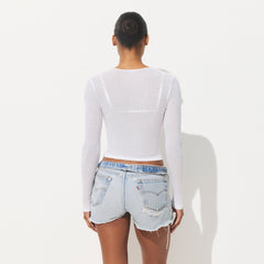 SHEER COTTON LONG SLEEVE T-SHIRT | SNOW ON A MODEL SIDE VIEW | FOCUS: 0.0, 1.0, 0.9