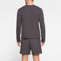 LOUNGE JERSEY MENS LONG SLEEVE T-SHIRT | ASH ON A MODEL BACK VIEW