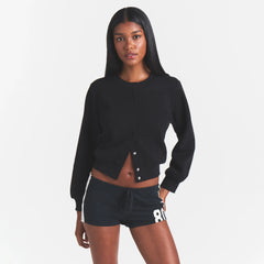 COTTON FLEECE SHRUNKEN CARDIGAN | ONYX ON A MODEL SIDE VIEW @ | FOCUS: 0.0, 1.0, 0.9