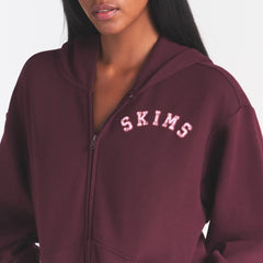 COTTON FLEECE CLASSIC ZIP UP HOODIE | CURRANT ARCHED SKIMS PLAID ON A MODEL | FOCUS: 0.0, 1.0, 0.9